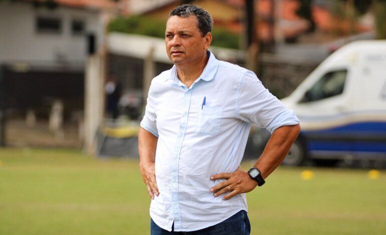 Independente demite técnico PC Santos após nova derrota na bezinha