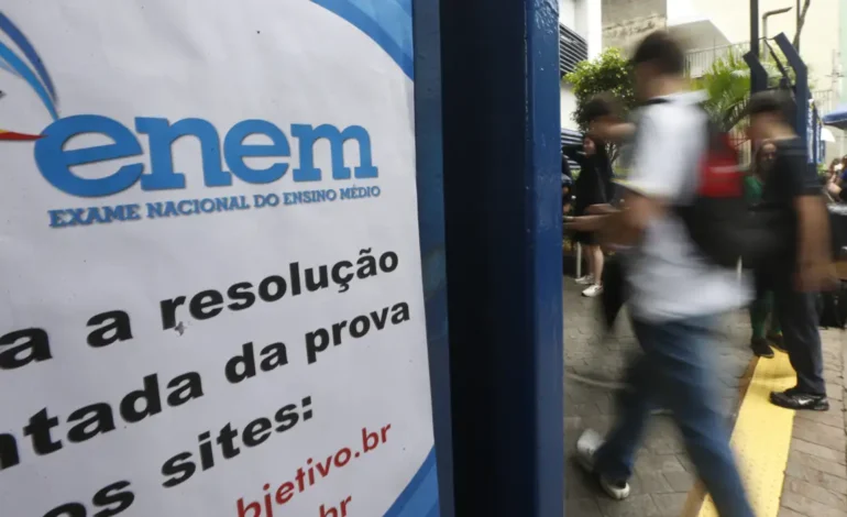 Enem: prazo para isenção de taxa de inscrição termina na sexta-feira