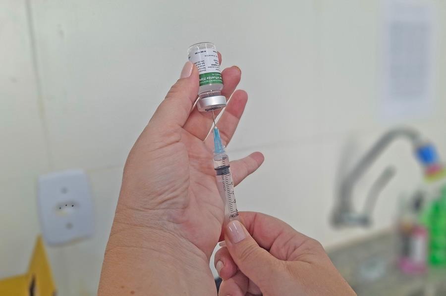 Chegada do frio aumenta necessidade de vacinação contra gripe; apenas 30% da meta foi cumprida