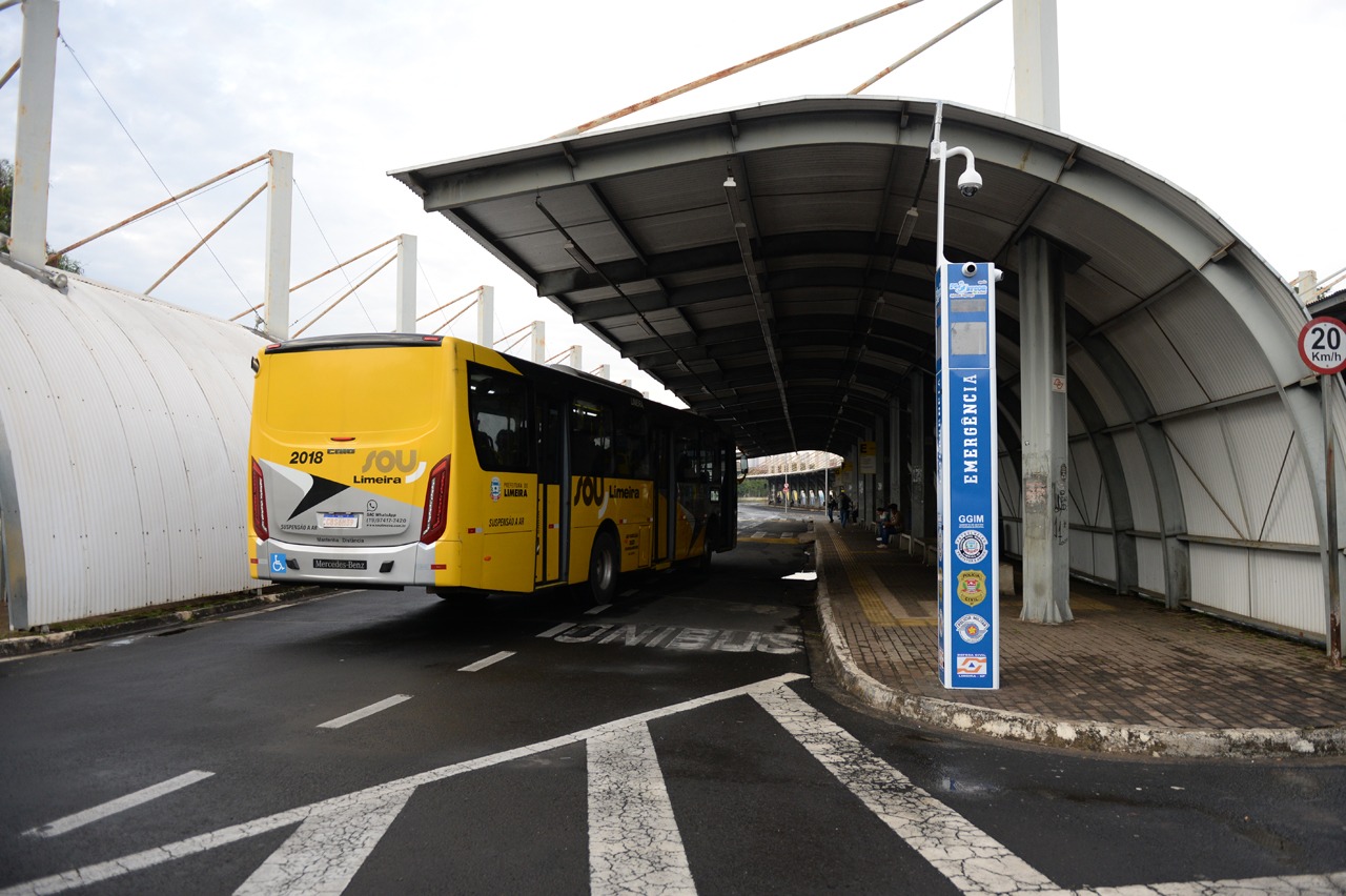 Justiça determina manutenção de 70% da frota de ônibus em Limeira durante possível greve