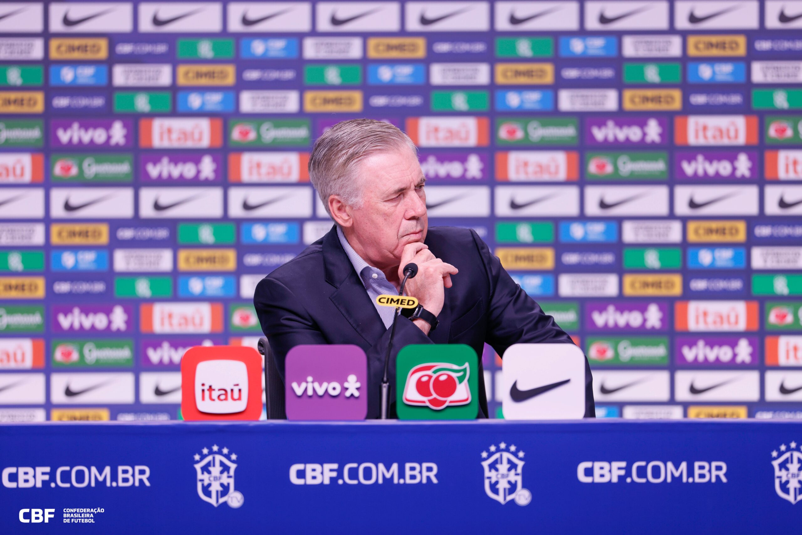 Ancelotti convoca seleção brasileira para amistosos na Ásia
