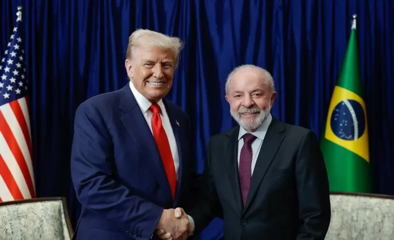 Lula se reúne com Trump na Malásia e discute relações entre Brasil-EUA