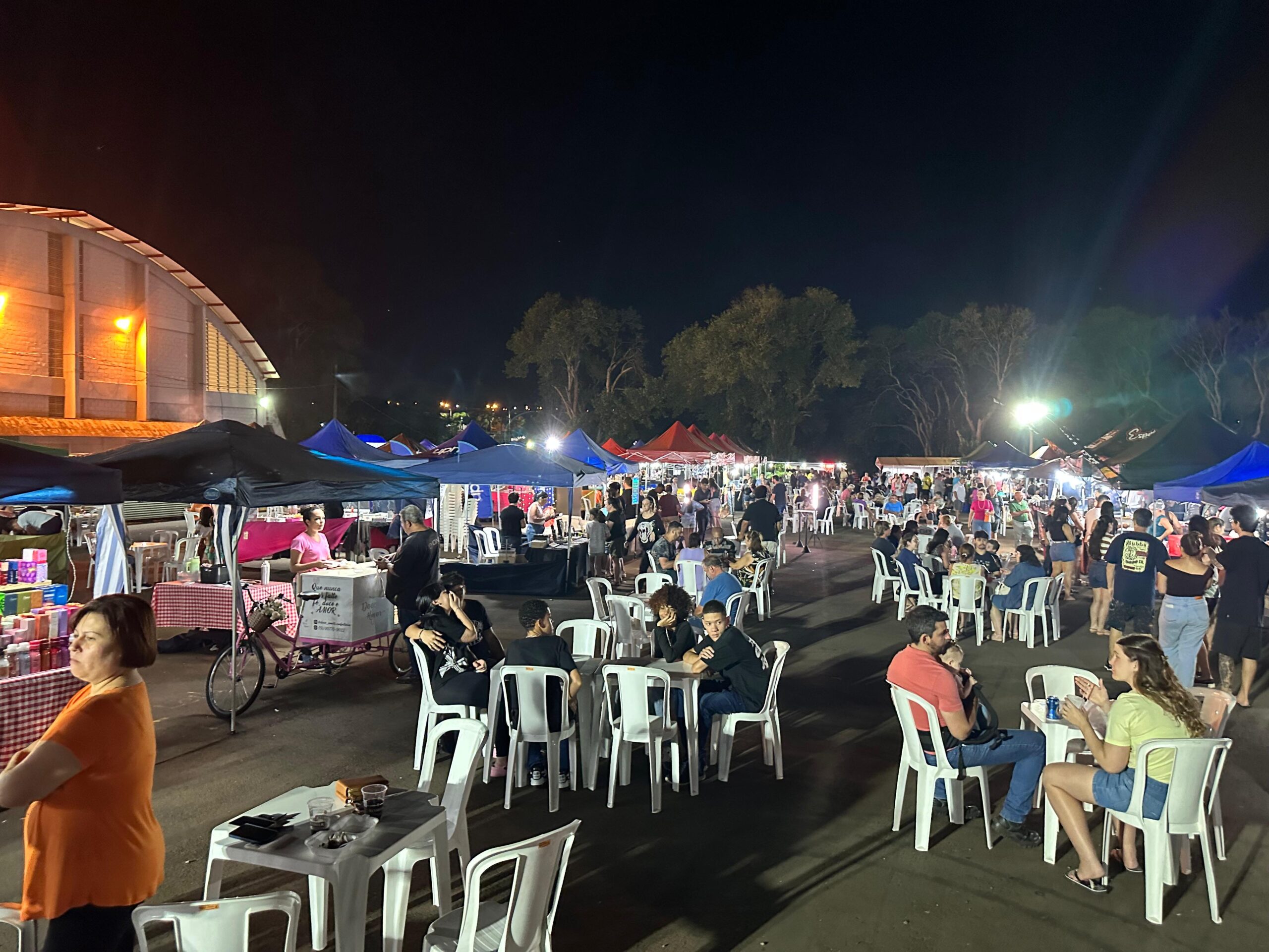 Feira Noturna retorna nesta quinta-feira em Iracemápolis