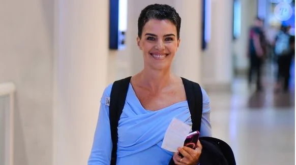 Globo investe pesado em Ana Paula Arósio para papel de destaque em ‘Avenida Brasil 2’, em volta da atriz às novelas após mais de 18 anos