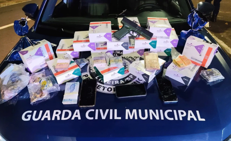 Suspeitos são detidos após assalto a farmácia em Limeira