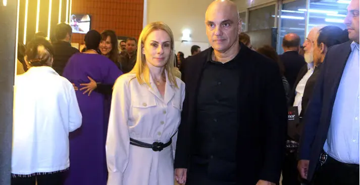 Contrato de R$ 129 milhões entre Banco Master e escritório da esposa de Alexandre de Moraes chama atenção no meio jurídico