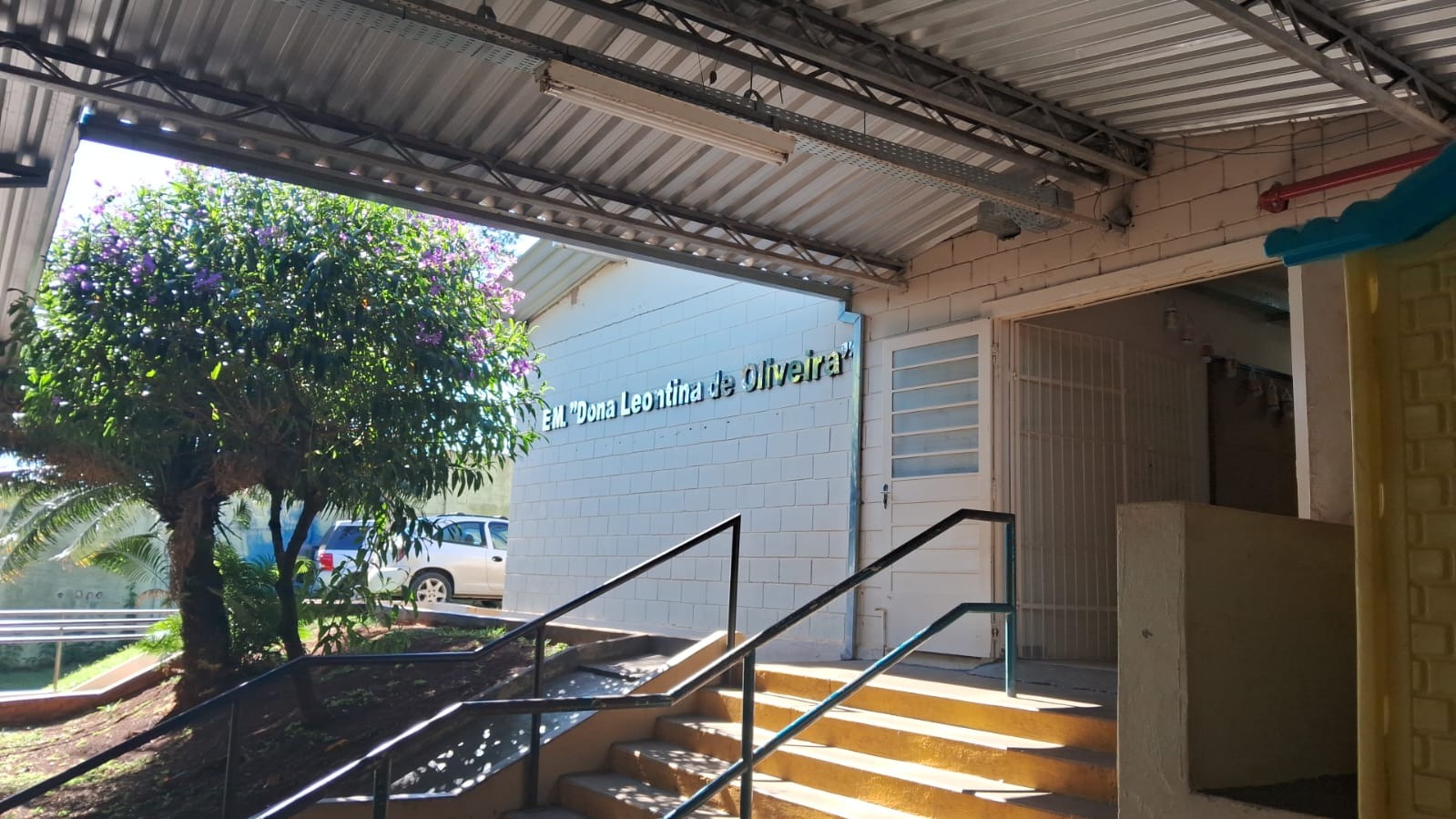 Educação abre chamamento para aulas de inglês na rede municipal