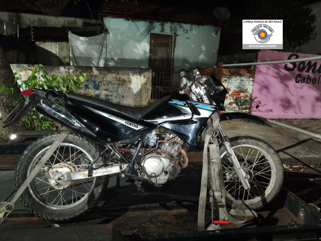Dois homens são presos por receptação de motocicleta furtada no Centro de Limeira