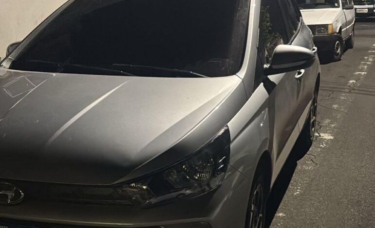 Homem é preso com carro furtado e com sinais adulterados em Limeira