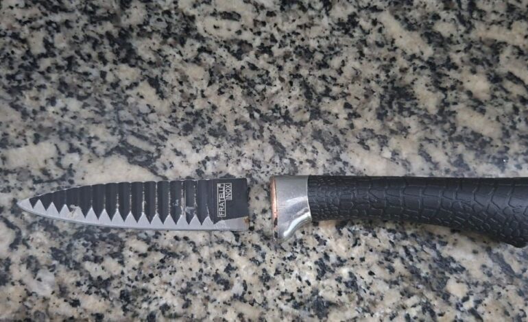 Homem é preso após tentar esfaquear afilhada em Limeira