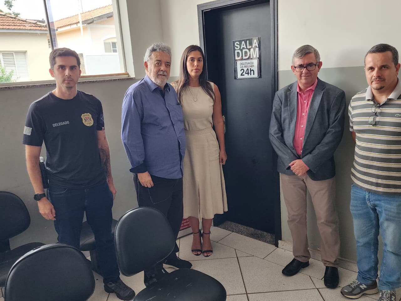 Primeira-dama se reúne com a Polícia Civil para discutir atendimento às mulheres em Limeira