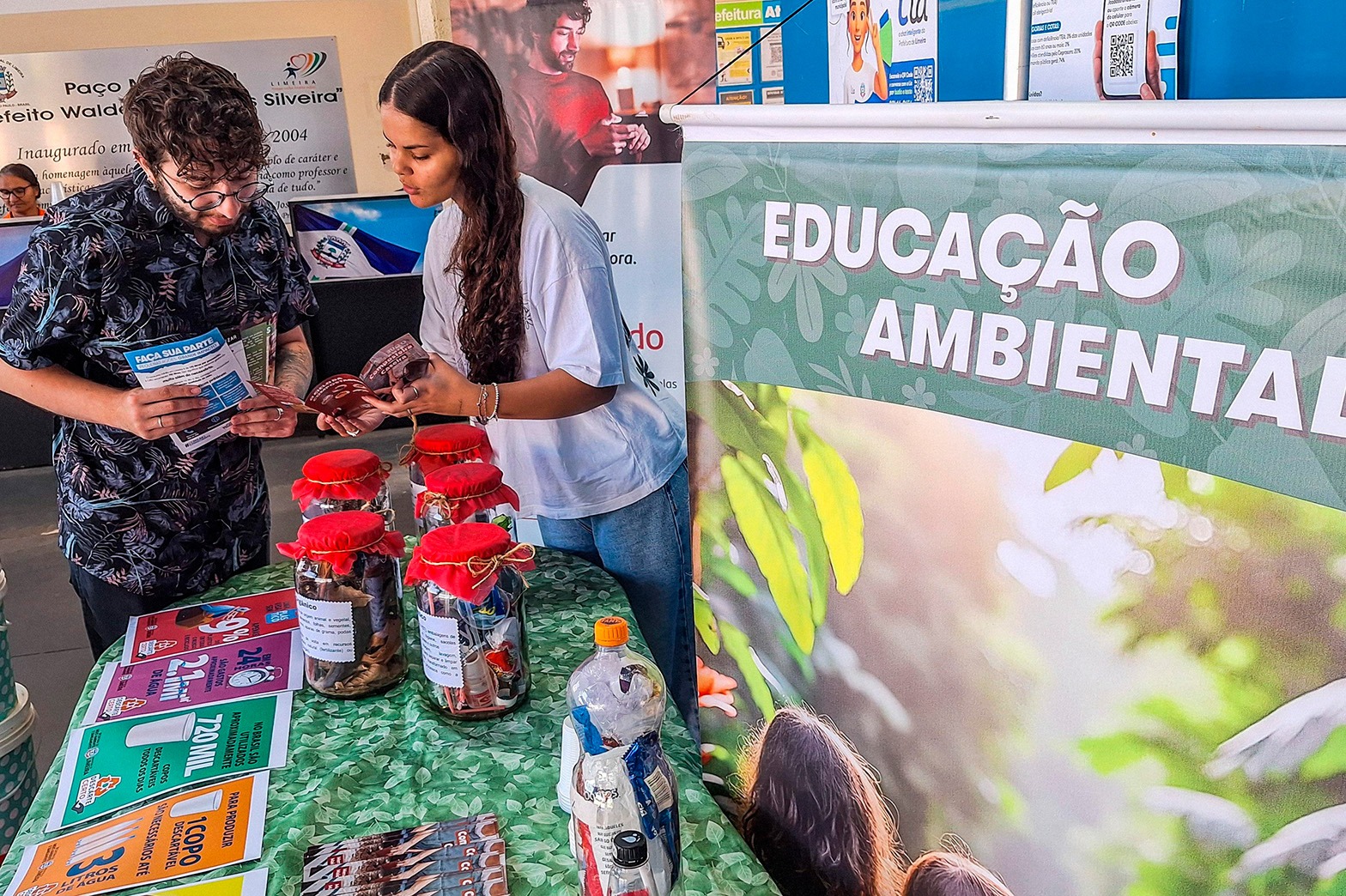 Edifício Prada recebe estande de orientações do Dia da Educação Ambiental