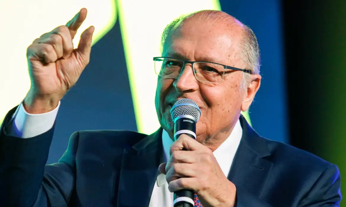 Apoio a exportadores afetados por tarifaço não causará impacto fiscal