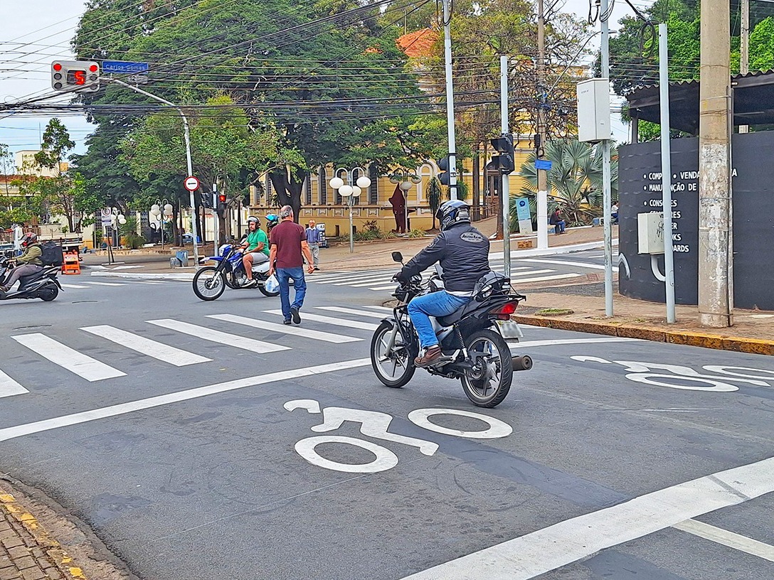 Área central de Limeira recebe novos bolsões para motociclistas