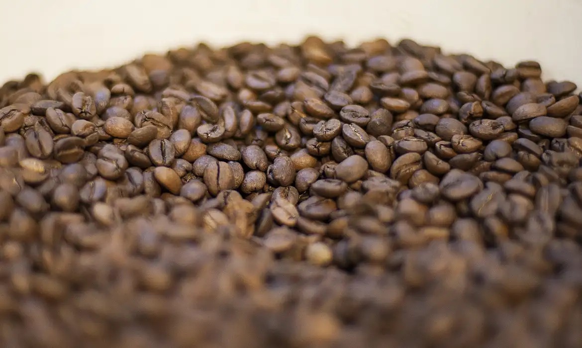 China autoriza 183 empresas brasileiras a exportarem café para o país