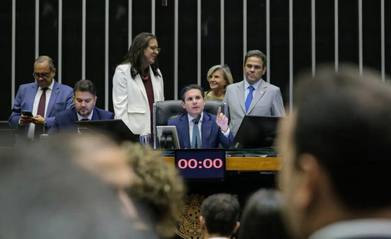 Isenção do IR até R$ 5 mil será votada na quarta, 1º de outubro