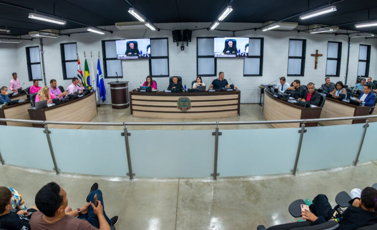 Câmara de Limeira aprova seis projetos e 18 moções na sessão ordinária