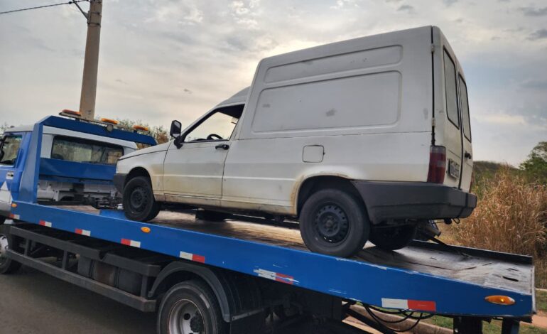 Carro com mais de 600 multas e R$ 170 mil em débitos é apreendido pela GCM