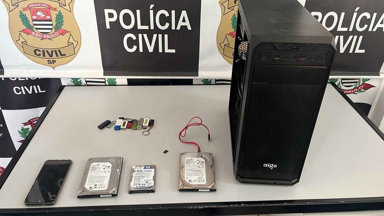 DIG de Limeira prende homem com materiais de pornografia infantil em Iracemápolis