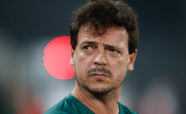 Fernando Diniz assume o Corinthians e estreia na Libertadores na quinta-feira