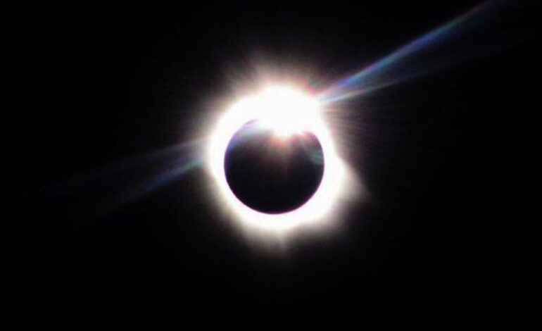 Brasileiros poderão ver eclipse solar por transmissão na internet