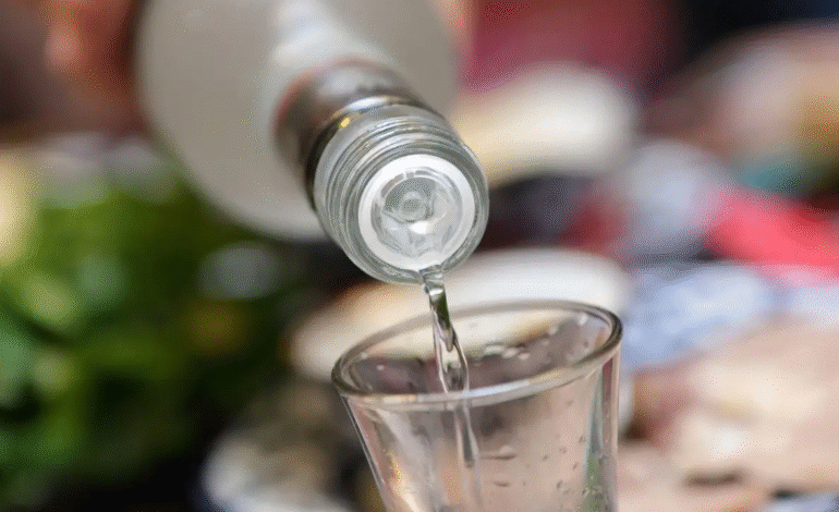 SP disponibiliza 2,5 mil ampolas de antídoto contra metanol para abastecer serviços de saúde