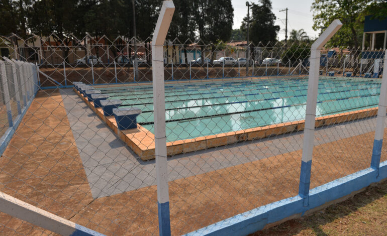 Prefeitura oferece vagas gratuitas de natação para crianças no Jardim Esmeralda