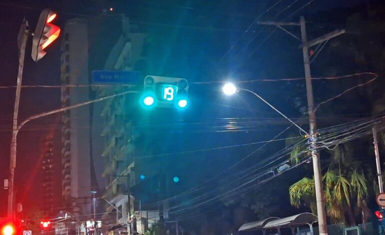 Limeira amplia horário dos semáforos para melhorar o trânsito durante compras de fim de ano