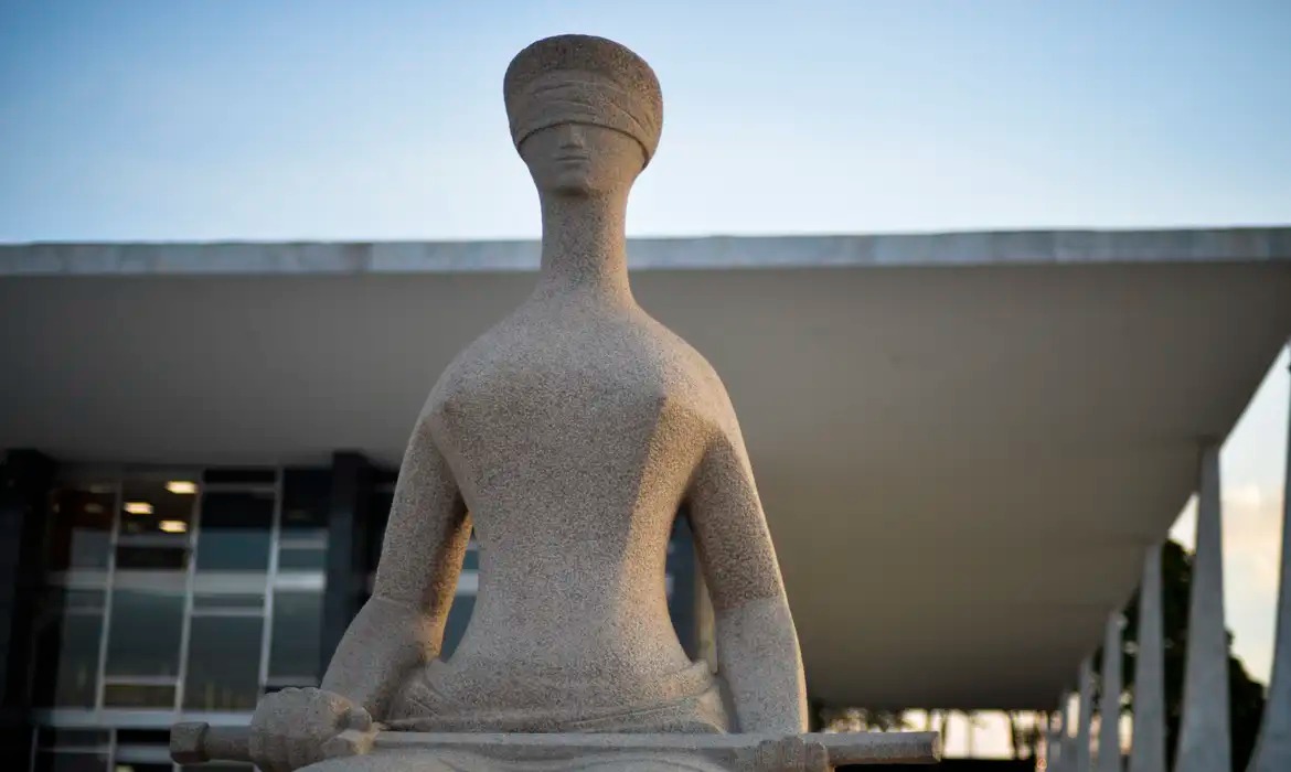 STF decide a favor da União em disputa previdenciária de R$ 131 bi