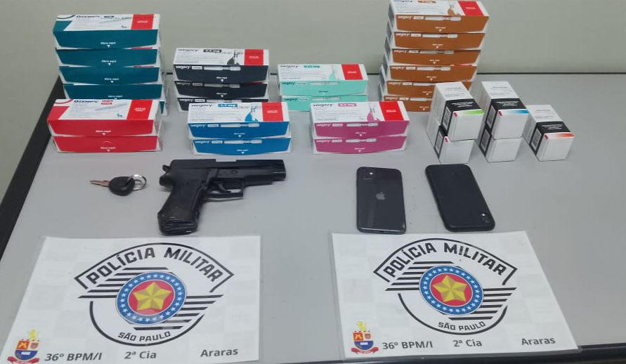 Polícia Militar apreende adolescentes após roubo a farmácia em Araras; medicamentos para emagrecimento são recuperados
