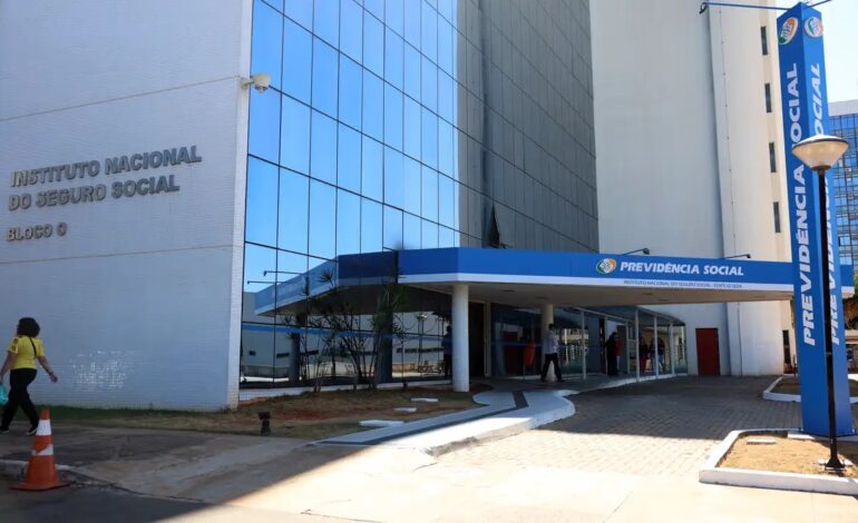 Aposentados têm até 14 de novembro para aderir ao plano de devolução