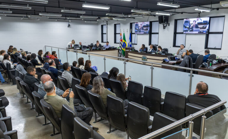 Câmara Municipal aprova seis projetos e dez moções; 11 requerimentos são encaminhados