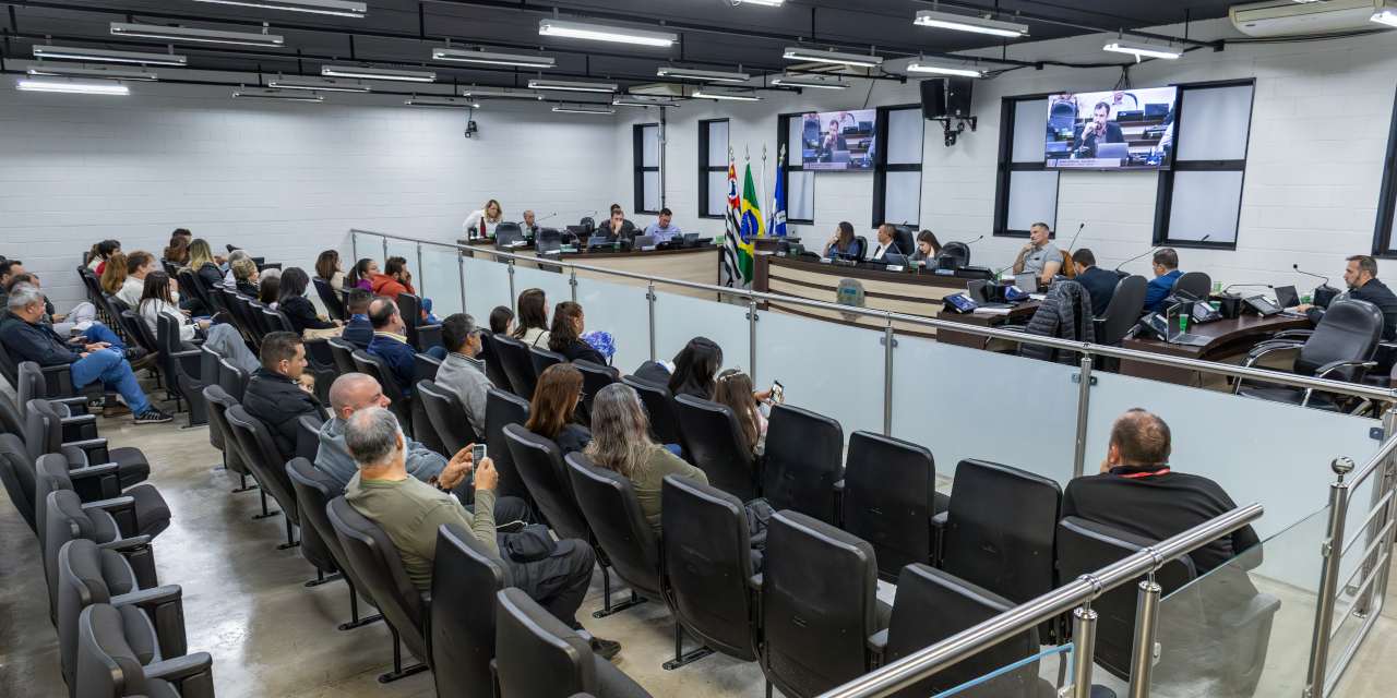 Câmara Municipal: Seis projetos estão pautados para votação hoje
