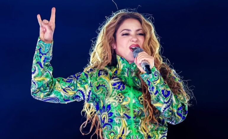 Shakira deixa o Rio de Janeiro às pressas após megashow em Copacabana