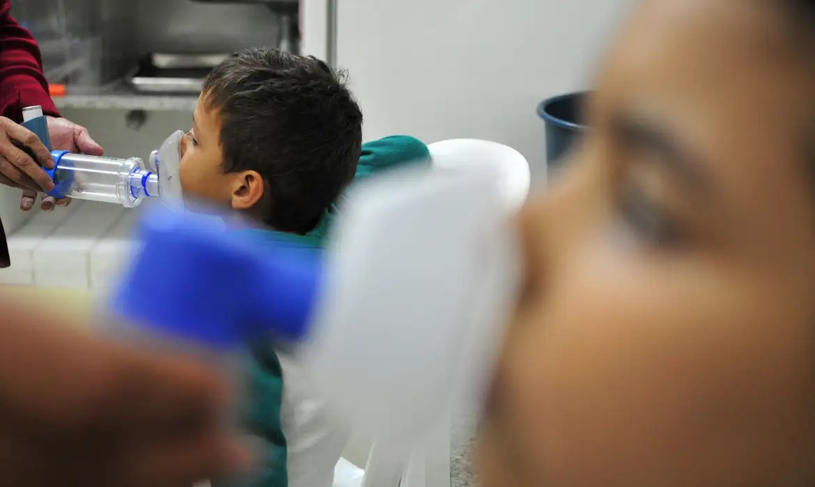 Síndrome Respiratória Aguda Grave volta a crescer entre crianças