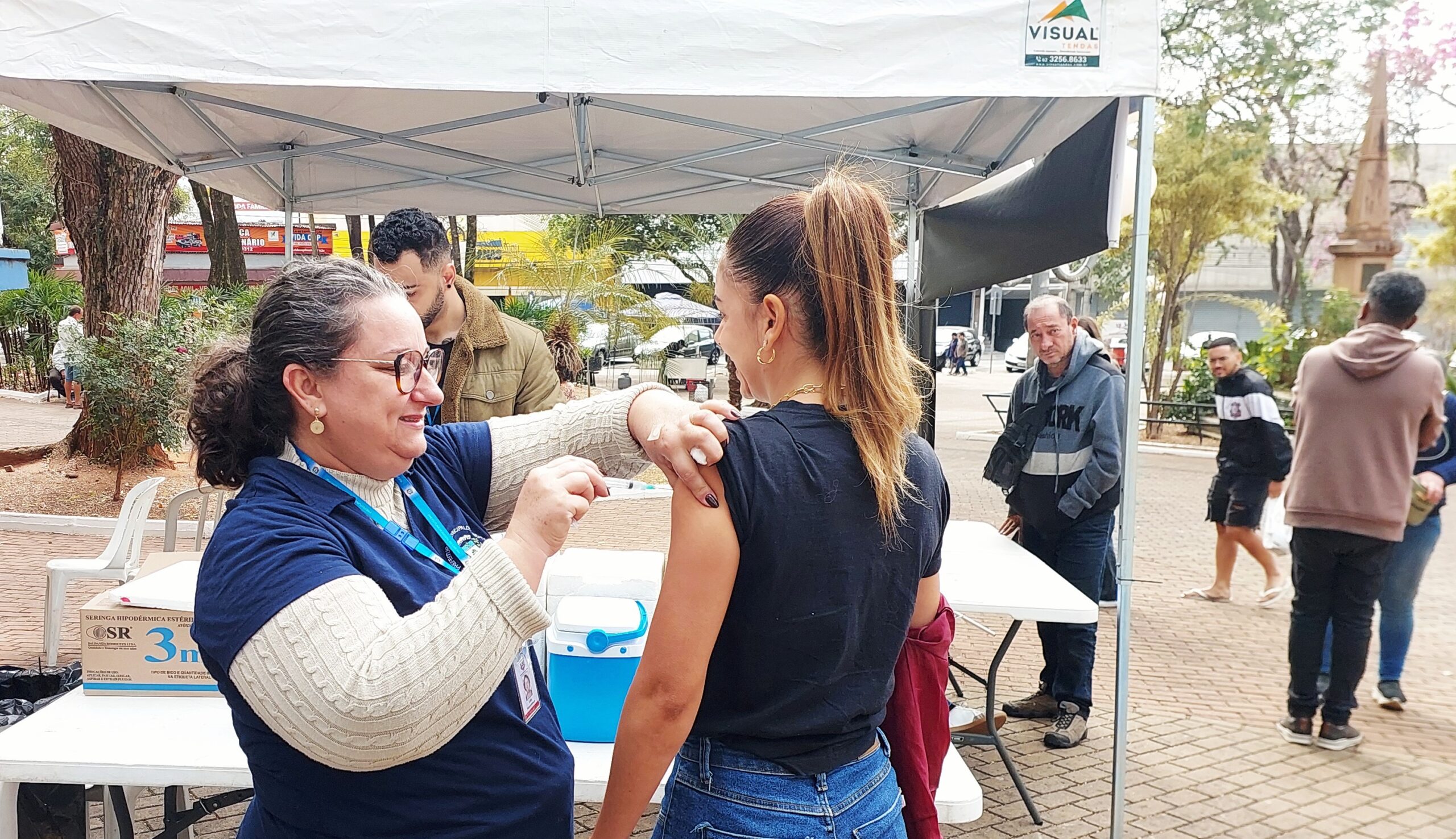 População poderá se vacinar sexta e sábado durante a festa Vem Pro Largo, em Limeira