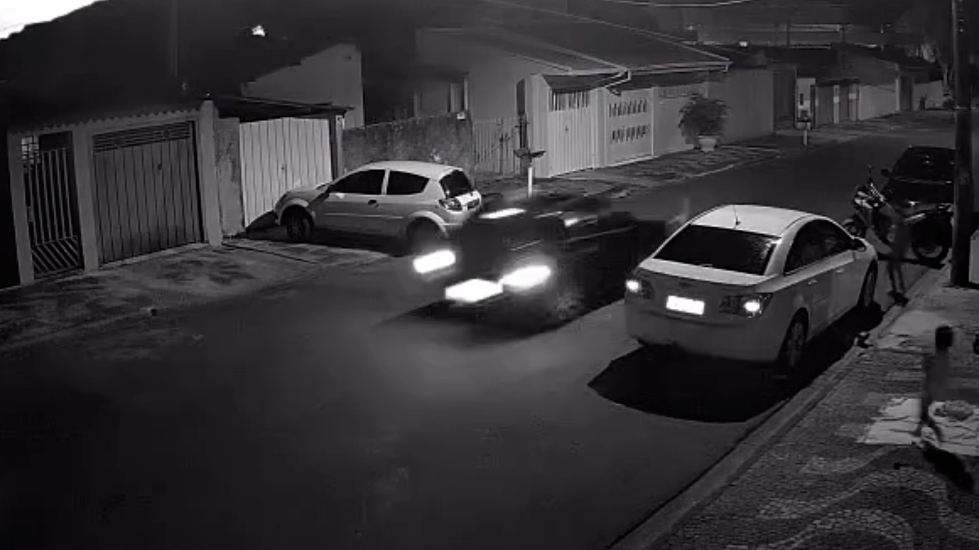 Criança é atropelada enquanto brincava na rua e motorista foge do local em Araras